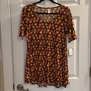 NWT LuLaRoe M Perfect T